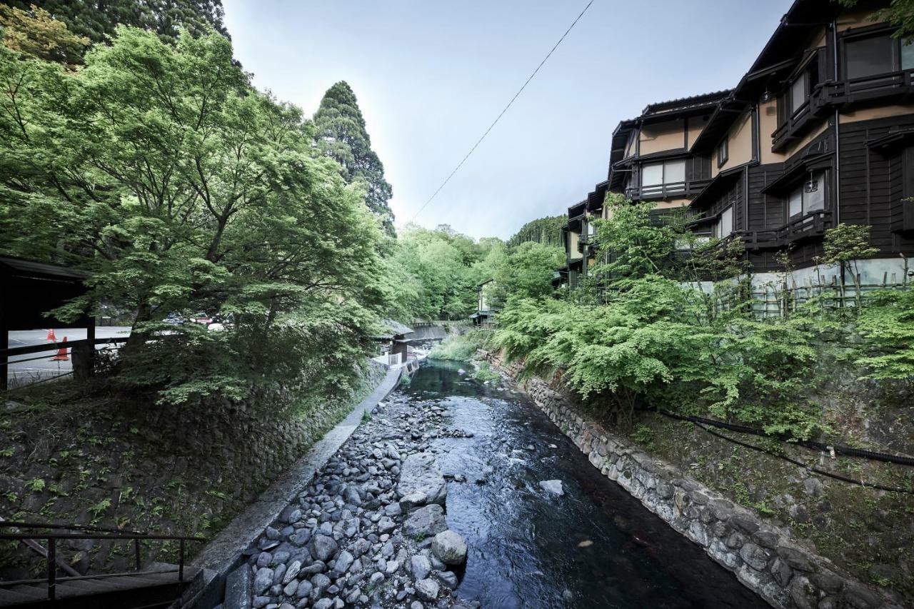 Kurokawa Onsen Oku No Yu Hotell Minamioguni Eksteriør bilde